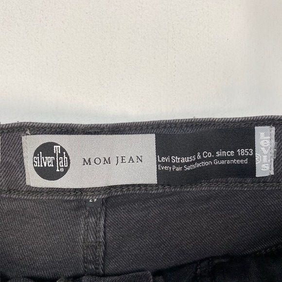 Levi Strauss Co Silver Tab Mom Jeans W29 L27 Gray‎ Waterless Denim - Picture 2 of 10